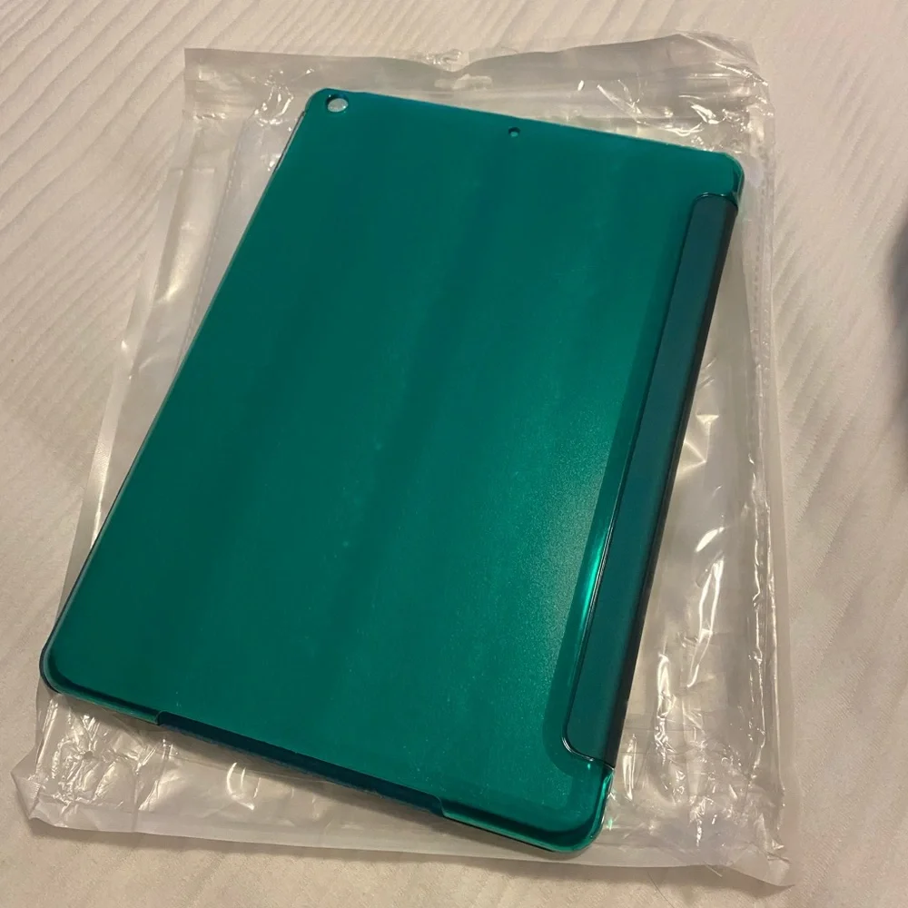iPad case brand new